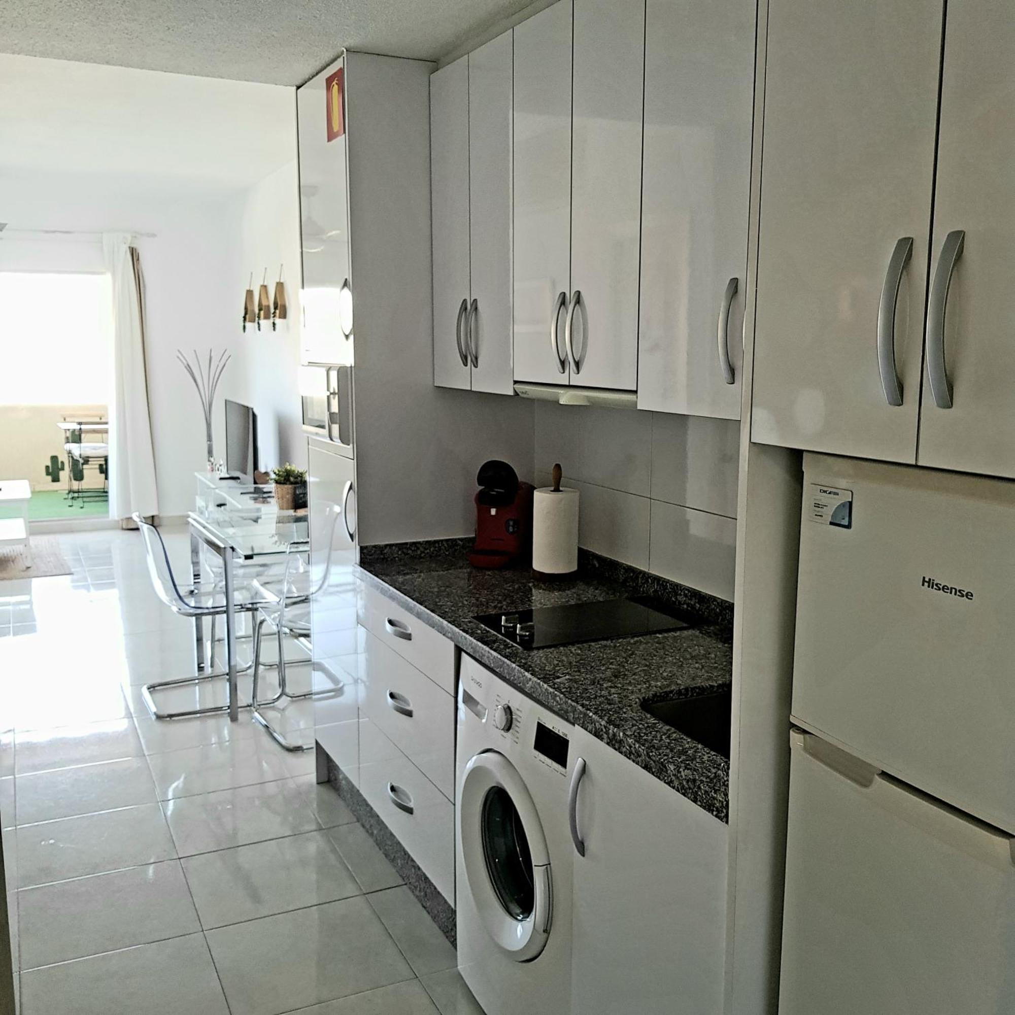 Appartment Totally Upgraded At Benal Beach Benalmádena Εξωτερικό φωτογραφία